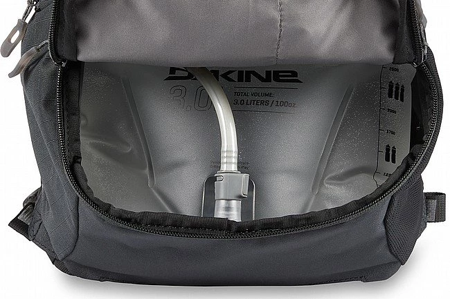 Dakine Syncline 16L Hydration Pack 14 Dakine Syncline 16L Hydration Pack - Image 12