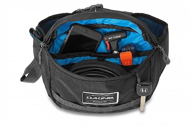 Dakine Hot Laps 2L Waist Bag 12 Dakine Hot Laps 2L Waist Bag - Image 10