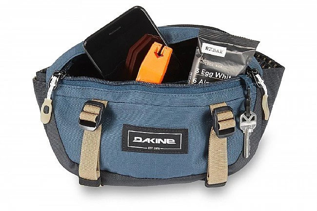 Dakine Hot Laps 1L Waist Bag 11 Dakine Hot Laps 1L Waist Bag - Image 9