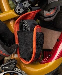 Dakine Hot Laps Gripper Frame Bag -POC Official Shop gdhlg1 15