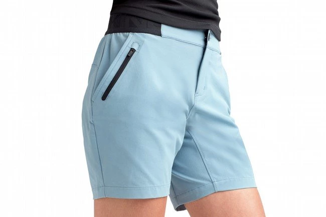 Dakine Women's Syncline 7 Bike Short 4 Dakine Women's Syncline 7 Bike Short - Image 2