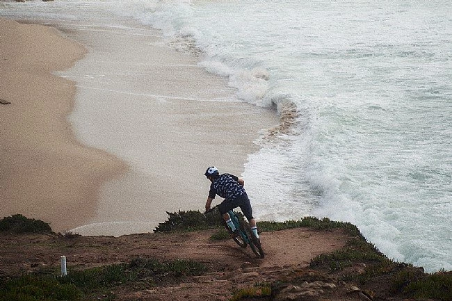 POC Tectal MTB Helmet 7 POC Tectal MTB Helmet - Image 5